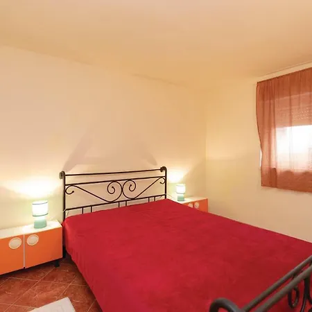 Nice In W/ Wifi And 2 Bedrooms * Obrovac